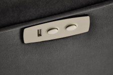 SEMIR 2 fotel wypoczynkowy czarny z funkcją elektrycznego rozkładania / funkcja pionizacji / funkcja masażu