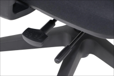 Fotel obrotowy WISTER M czarny